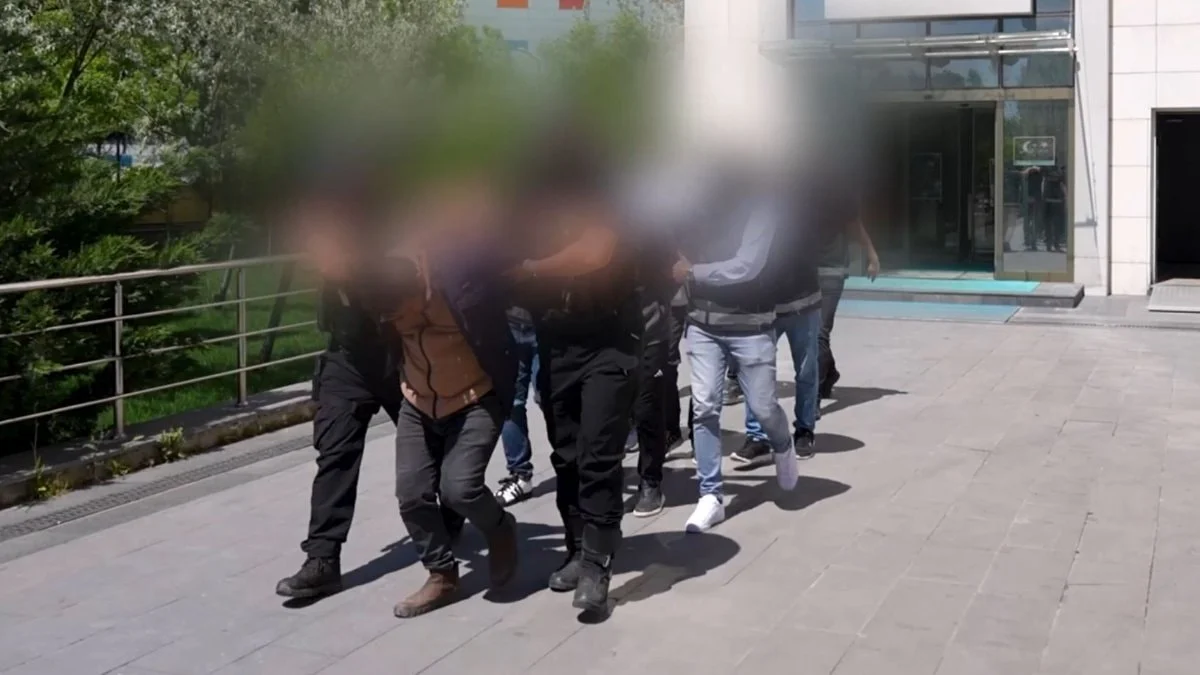 Ankara’da uyuşturucu operasyonu: 4 gözaltı