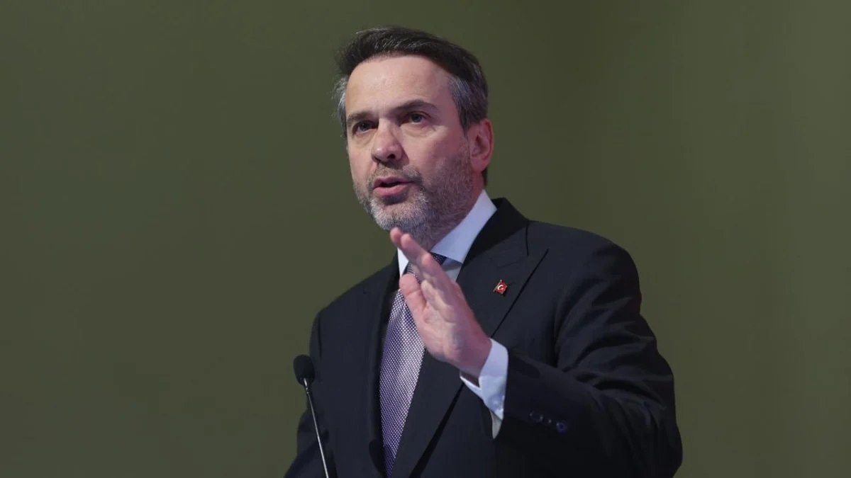 Alparslan Bayraktar, Türkiye'nin yeni enerji stratejilerini açıkladı