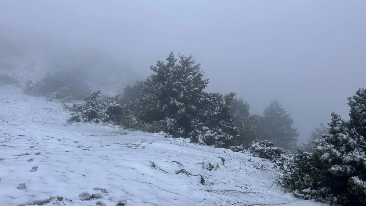 Manisa’da Spil Dağı’na mayısta kar yağdı