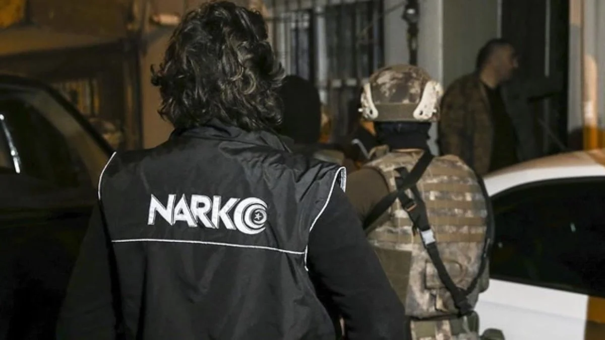 Adana'da narkotik operasyonu: 20 kilo uyuşturucu ele geçirildi