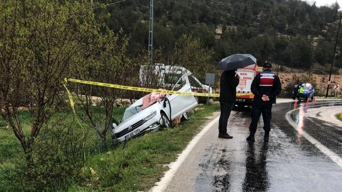 Mersin'de trafik kazası: 1 ölü 2 yaralı