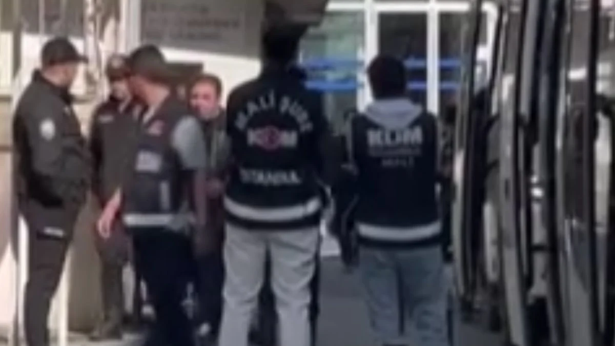 İBB soruşturmasında gözaltına alınanlar adliyede