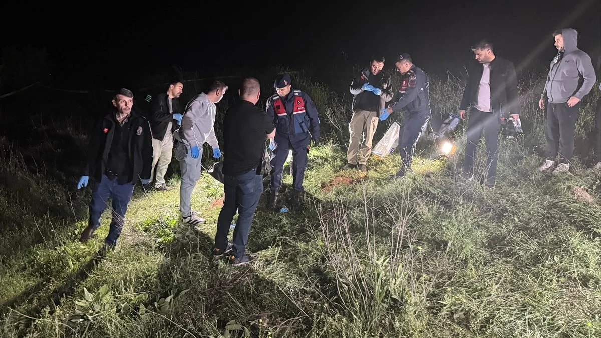 Uşak'ta tarlada cansız beden bulundu